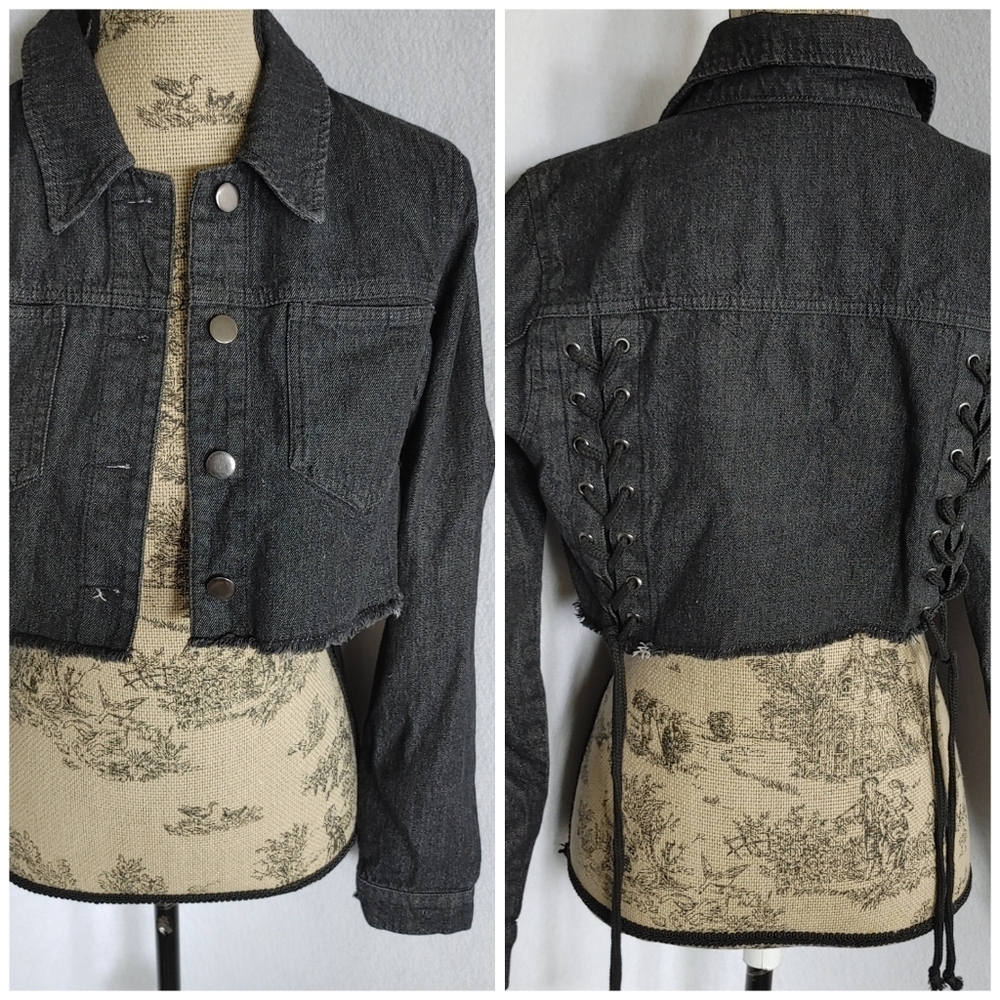 Wet Seal Cotton Raw Hem Cropped Jean Jacket